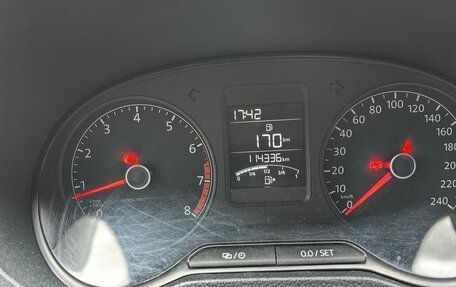 Volkswagen Polo VI (EU Market), 2015 год, 980 000 рублей, 5 фотография