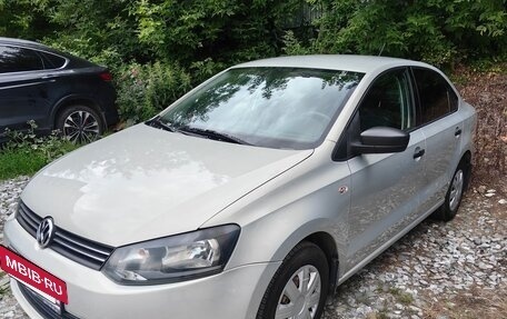 Volkswagen Polo VI (EU Market), 2015 год, 980 000 рублей, 2 фотография