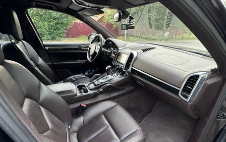 Porsche Cayenne III, 2011 год, 2 995 000 рублей, 10 фотография