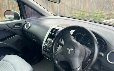 Mitsubishi Colt VI рестайлинг, 2004 год, 379 000 рублей, 12 фотография