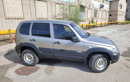 Chevrolet Niva I рестайлинг, 2012 год, 390 000 рублей, 12 фотография