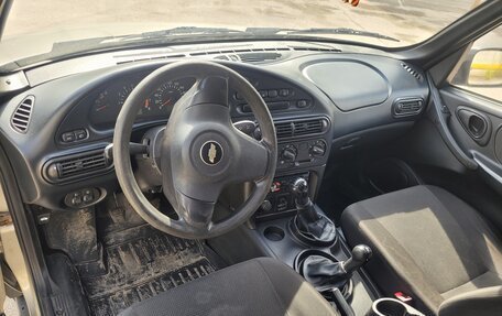 Chevrolet Niva I рестайлинг, 2012 год, 390 000 рублей, 21 фотография