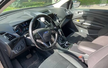 Ford Kuga III, 2017 год, 1 350 000 рублей, 2 фотография
