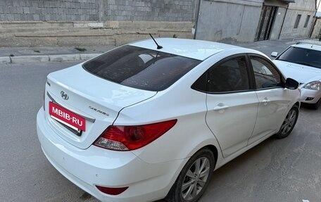 Hyundai Solaris II рестайлинг, 2011 год, 660 000 рублей, 12 фотография