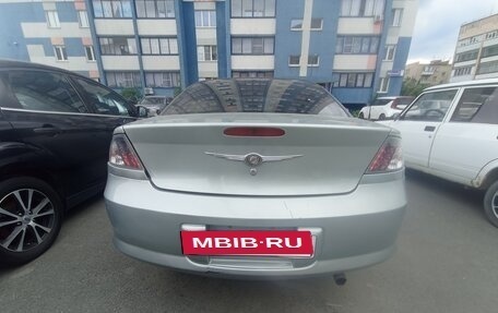 Chrysler Sebring II, 2004 год, 250 000 рублей, 2 фотография
