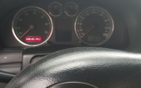 Volkswagen Passat B5+ рестайлинг, 2004 год, 570 000 рублей, 9 фотография
