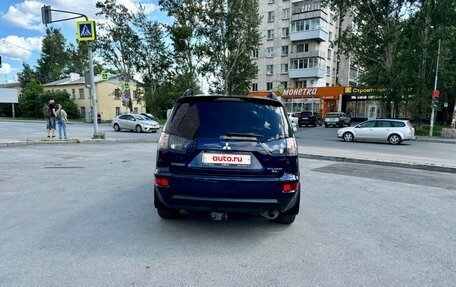 Mitsubishi Outlander III рестайлинг 3, 2011 год, 1 295 000 рублей, 6 фотография