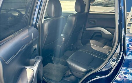 Mitsubishi Outlander III рестайлинг 3, 2011 год, 1 295 000 рублей, 11 фотография