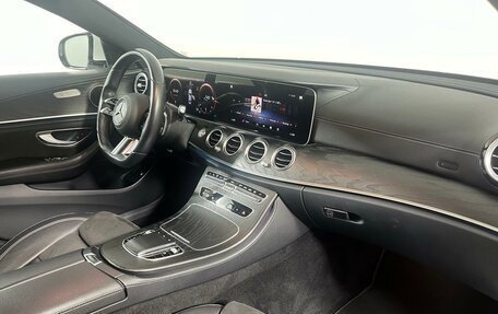 Mercedes-Benz E-Класс, 2021 год, 3 699 000 рублей, 14 фотография