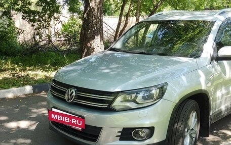 Volkswagen Tiguan I, 2011 год, 1 000 000 рублей, 3 фотография
