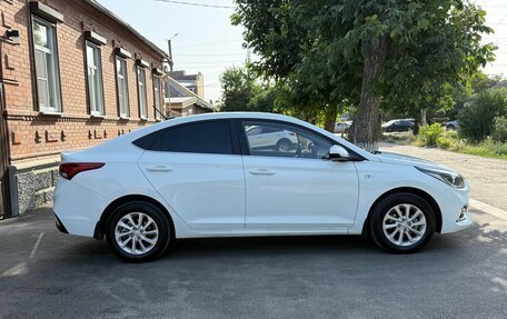 Hyundai Solaris II рестайлинг, 2018 год, 1 450 000 рублей, 6 фотография