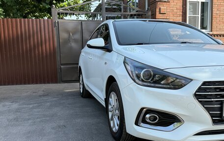 Hyundai Solaris II рестайлинг, 2018 год, 1 450 000 рублей, 7 фотография