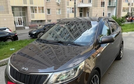 KIA Rio III рестайлинг, 2014 год, 950 000 рублей, 2 фотография