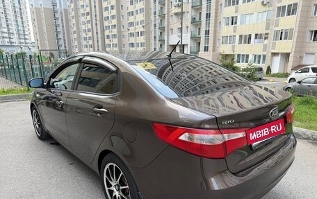 KIA Rio III рестайлинг, 2014 год, 950 000 рублей, 5 фотография