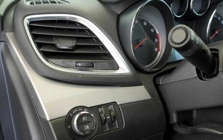 Opel Mokka I, 2015 год, 925 000 рублей, 9 фотография