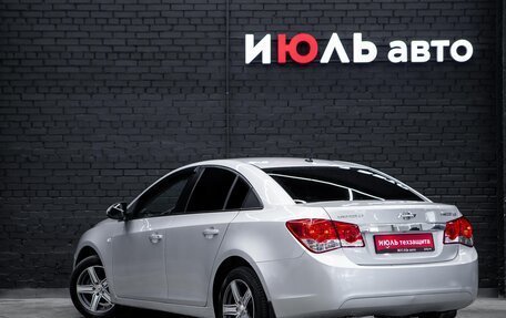 Chevrolet Cruze II, 2012 год, 800 000 рублей, 6 фотография