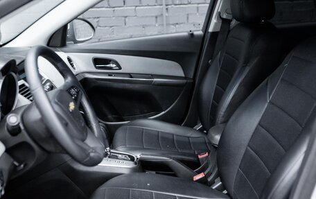 Chevrolet Cruze II, 2012 год, 800 000 рублей, 9 фотография