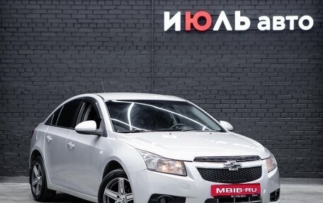 Chevrolet Cruze II, 2012 год, 800 000 рублей, 3 фотография