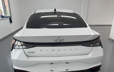 Hyundai Elantra, 2021 год, 1 750 000 рублей, 6 фотография
