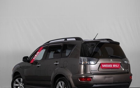 Mitsubishi Outlander III рестайлинг 3, 2011 год, 1 199 000 рублей, 7 фотография