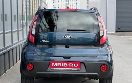 KIA Soul II рестайлинг, 2018 год, 1 345 000 рублей, 6 фотография