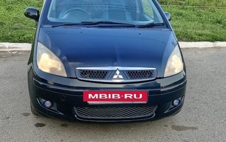 Mitsubishi Colt VI рестайлинг, 2004 год, 430 000 рублей, 8 фотография