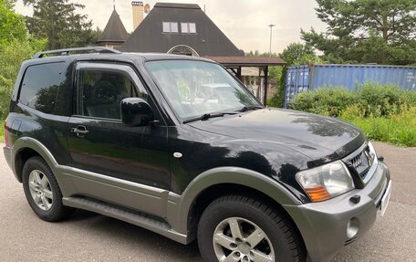 Mitsubishi Pajero III рестайлинг, 2005 год, 1 250 000 рублей, 10 фотография