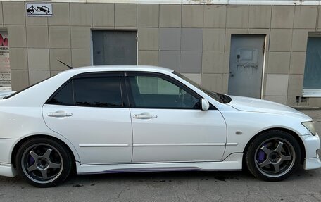 Toyota Altezza, 2003 год, 1 300 000 рублей, 4 фотография