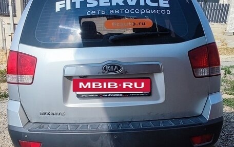 KIA Mohave I, 2010 год, 1 700 000 рублей, 2 фотография