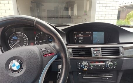 BMW 3 серия, 2011 год, 1 400 000 рублей, 1 фотография