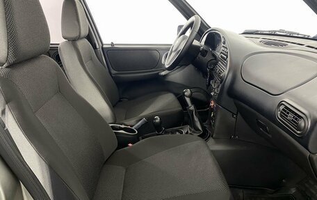 Chevrolet Niva I рестайлинг, 2012 год, 490 000 рублей, 13 фотография