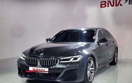 BMW 5 серия, 2022 год, 3 180 013 рублей, 3 фотография