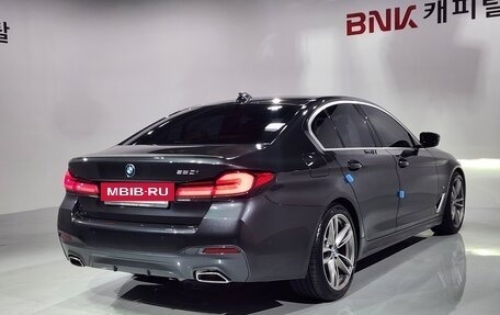 BMW 5 серия, 2022 год, 3 180 013 рублей, 6 фотография