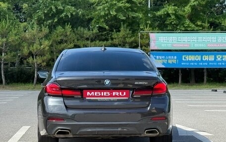 BMW 5 серия, 2022 год, 3 830 013 рублей, 3 фотография