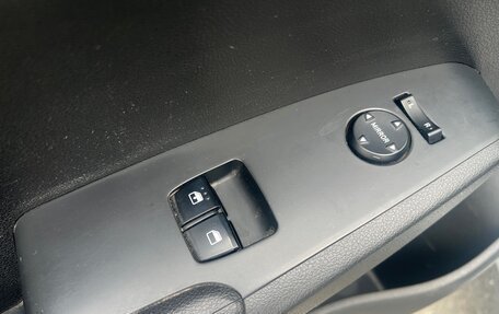 Hyundai Solaris II рестайлинг, 2018 год, 1 350 000 рублей, 8 фотография