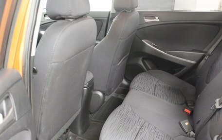 Hyundai Solaris II рестайлинг, 2016 год, 990 000 рублей, 10 фотография