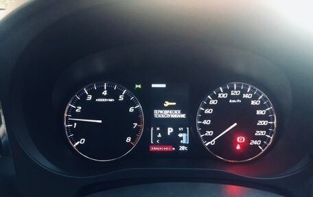 Mitsubishi Outlander III рестайлинг 3, 2019 год, 2 350 000 рублей, 5 фотография