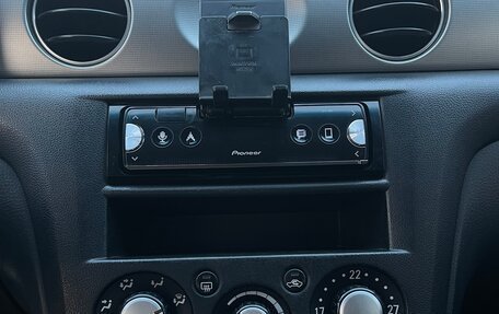 Mitsubishi Outlander III рестайлинг 3, 2005 год, 380 000 рублей, 14 фотография