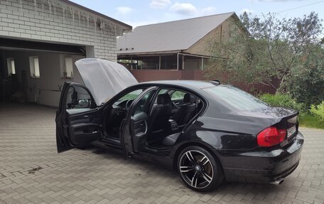 BMW 3 серия, 2011 год, 1 400 000 рублей, 8 фотография