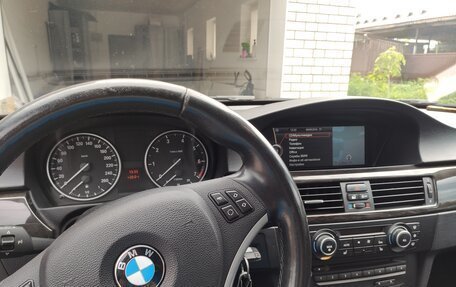 BMW 3 серия, 2011 год, 1 400 000 рублей, 6 фотография