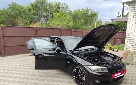 BMW 3 серия, 2011 год, 1 400 000 рублей, 11 фотография