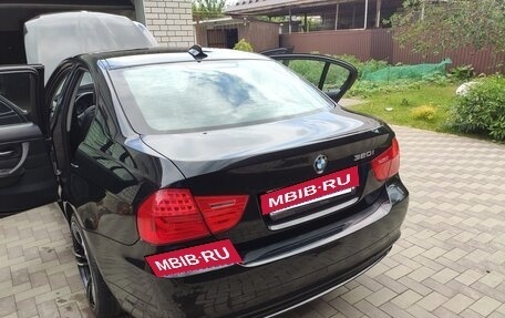 BMW 3 серия, 2011 год, 1 400 000 рублей, 17 фотография