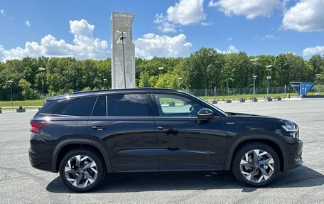 Skoda Kodiaq, 2025 год, 4 990 000 рублей, 13 фотография