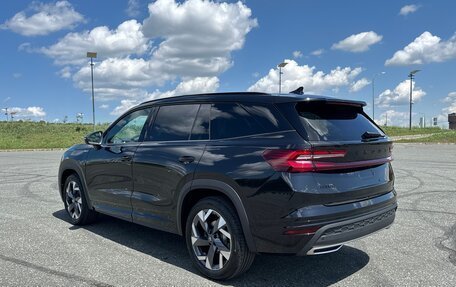 Skoda Kodiaq, 2025 год, 4 990 000 рублей, 11 фотография
