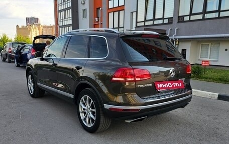 Volkswagen Touareg III, 2015 год, 2 850 000 рублей, 7 фотография