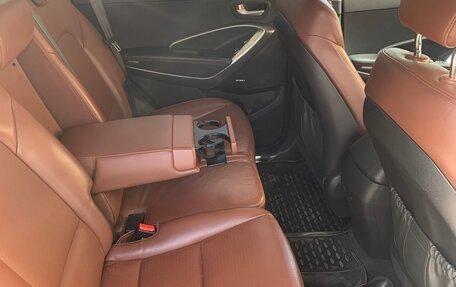 Hyundai Santa Fe III рестайлинг, 2013 год, 2 040 000 рублей, 13 фотография