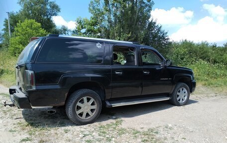 Cadillac Escalade II, 2004 год, 1 100 000 рублей, 4 фотография