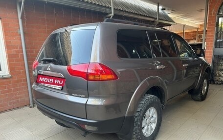 Mitsubishi Pajero Sport II рестайлинг, 2010 год, 1 550 000 рублей, 2 фотография