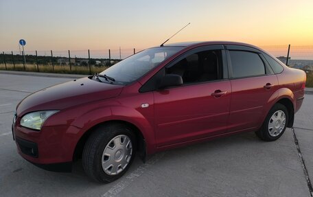 Ford Focus II рестайлинг, 2006 год, 520 000 рублей, 2 фотография