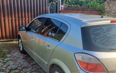 Opel Astra H, 2006 год, 670 000 рублей, 3 фотография